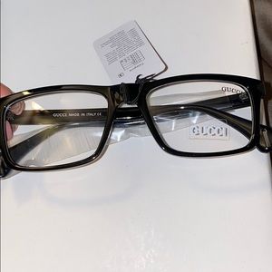 Gucci Black Frames 👓